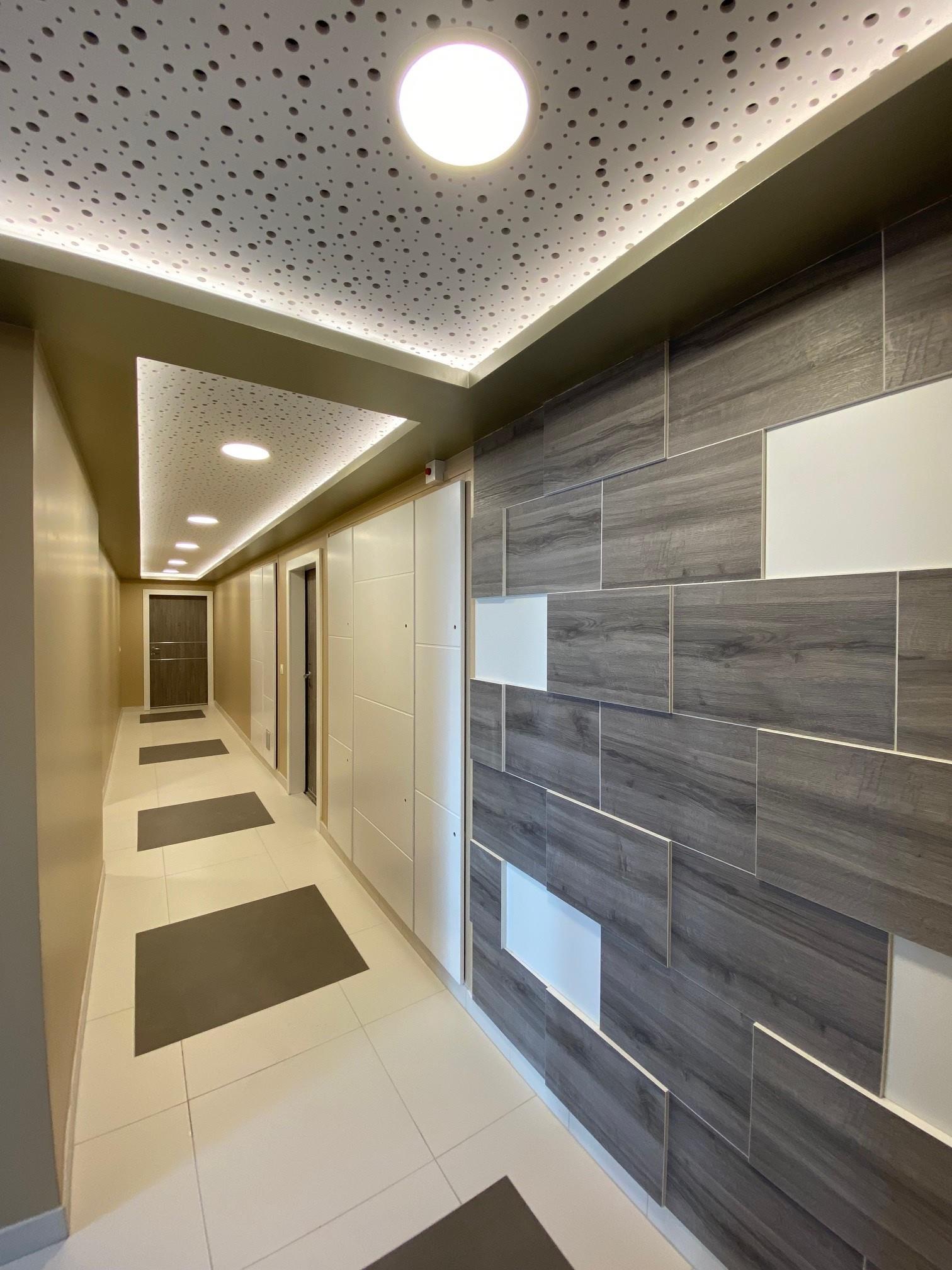 hall cellier à vendre