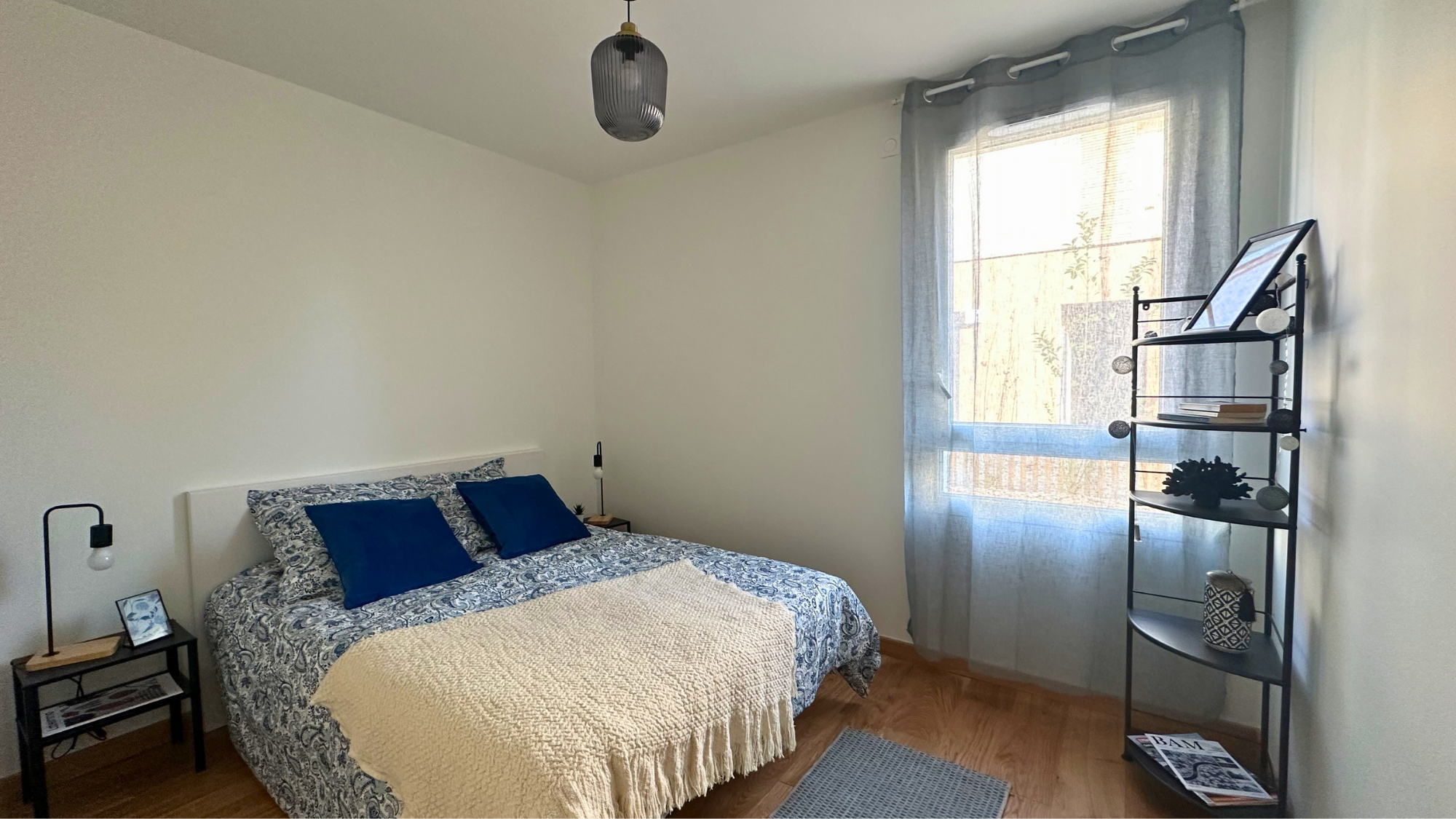 visite-appartement-meylan-chambre