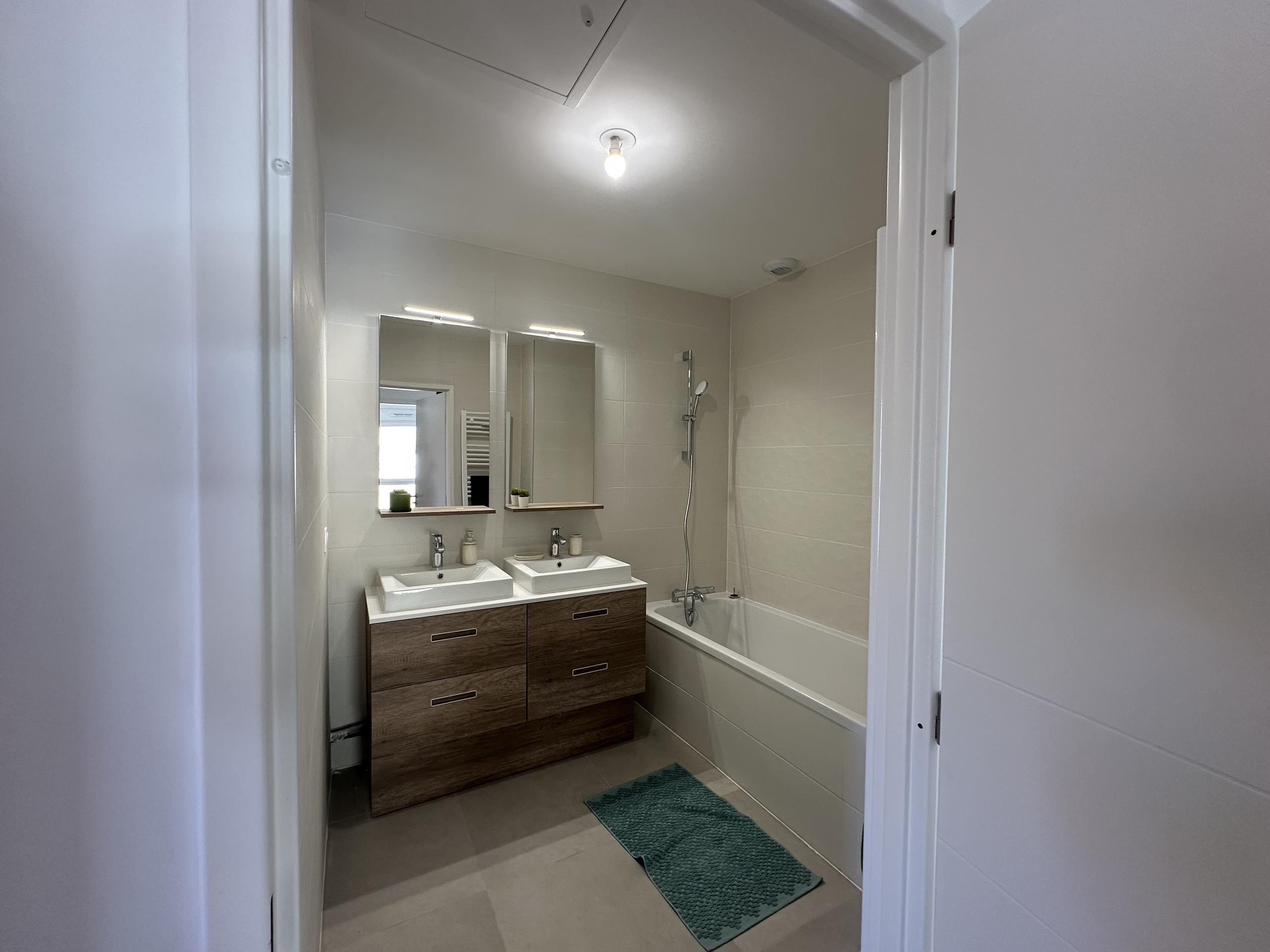 salle-de-bain-neuve-saint-paul-de-varces